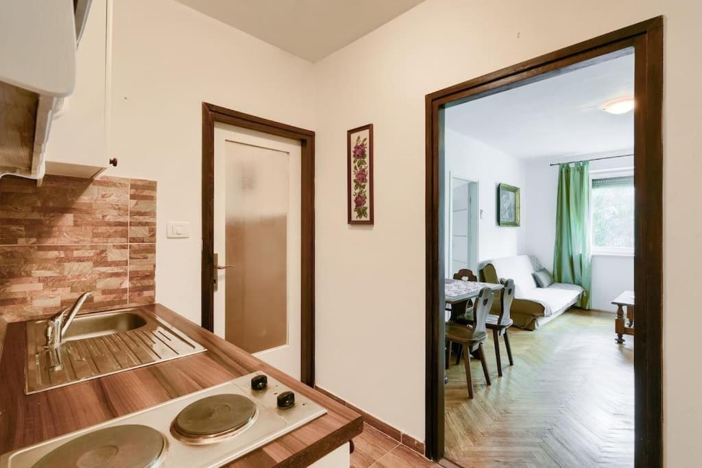 Апартаменты Apartman Legacy Задар Экстерьер фото